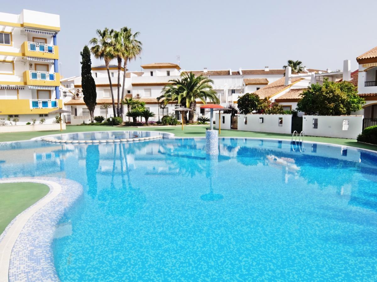 Apartamento Familiar Junto A La Playa De San Fernando - Oliva Extérieur photo